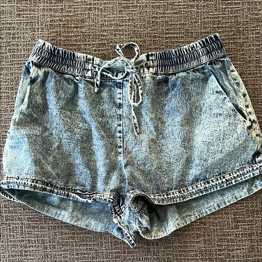 Promesa Blue Jean Shorts with Elastic Waistband and Rolled Hem